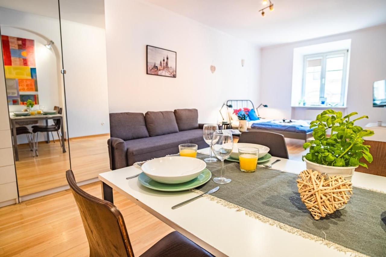 Mb Cracow Apartments 크라쿠프 외부 사진